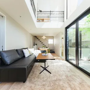 Ririleo Koenji Apartment Tokyo